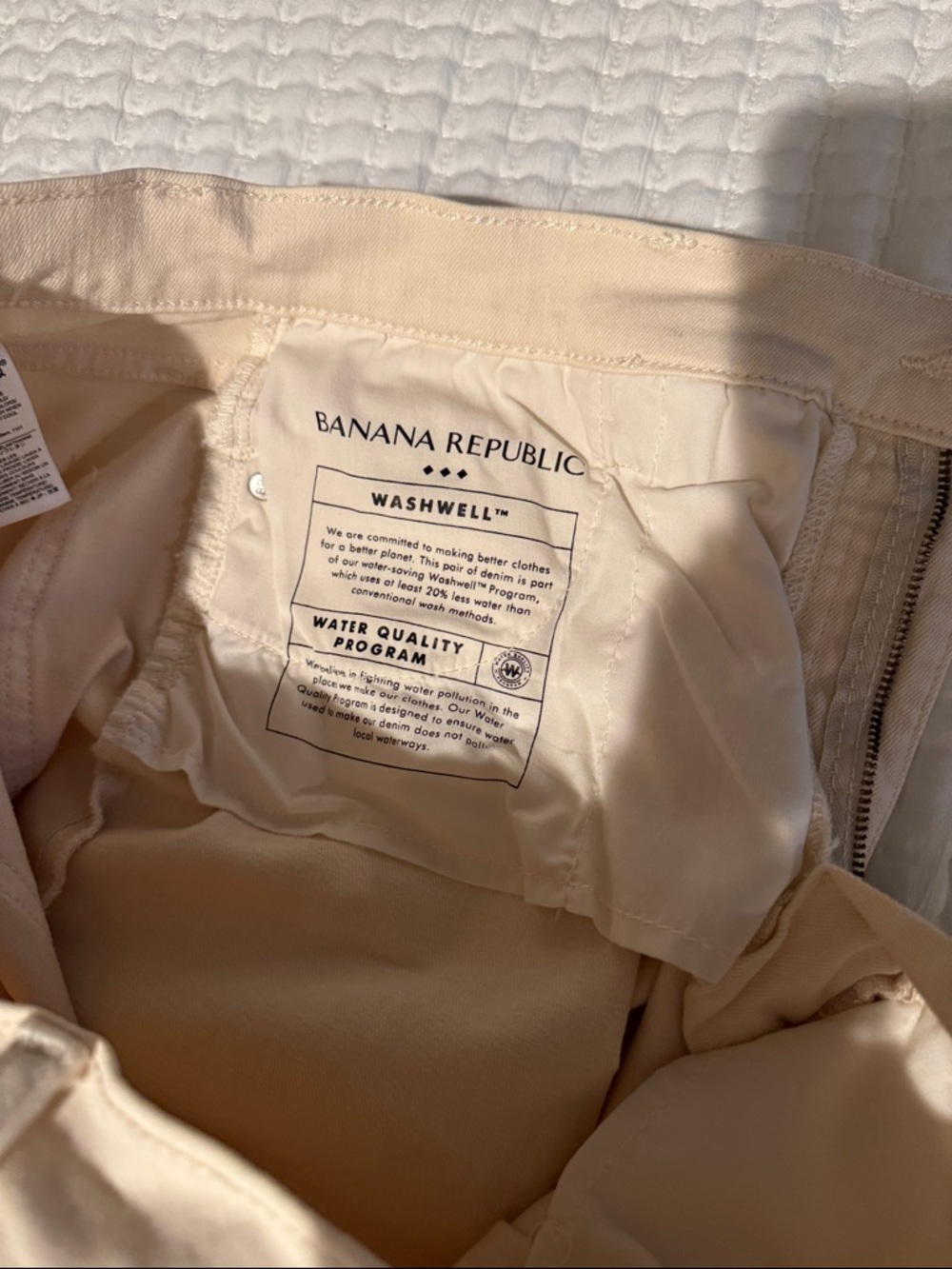 Banana Republic Wide-Leg ecru jeans - Picture 5 of 7